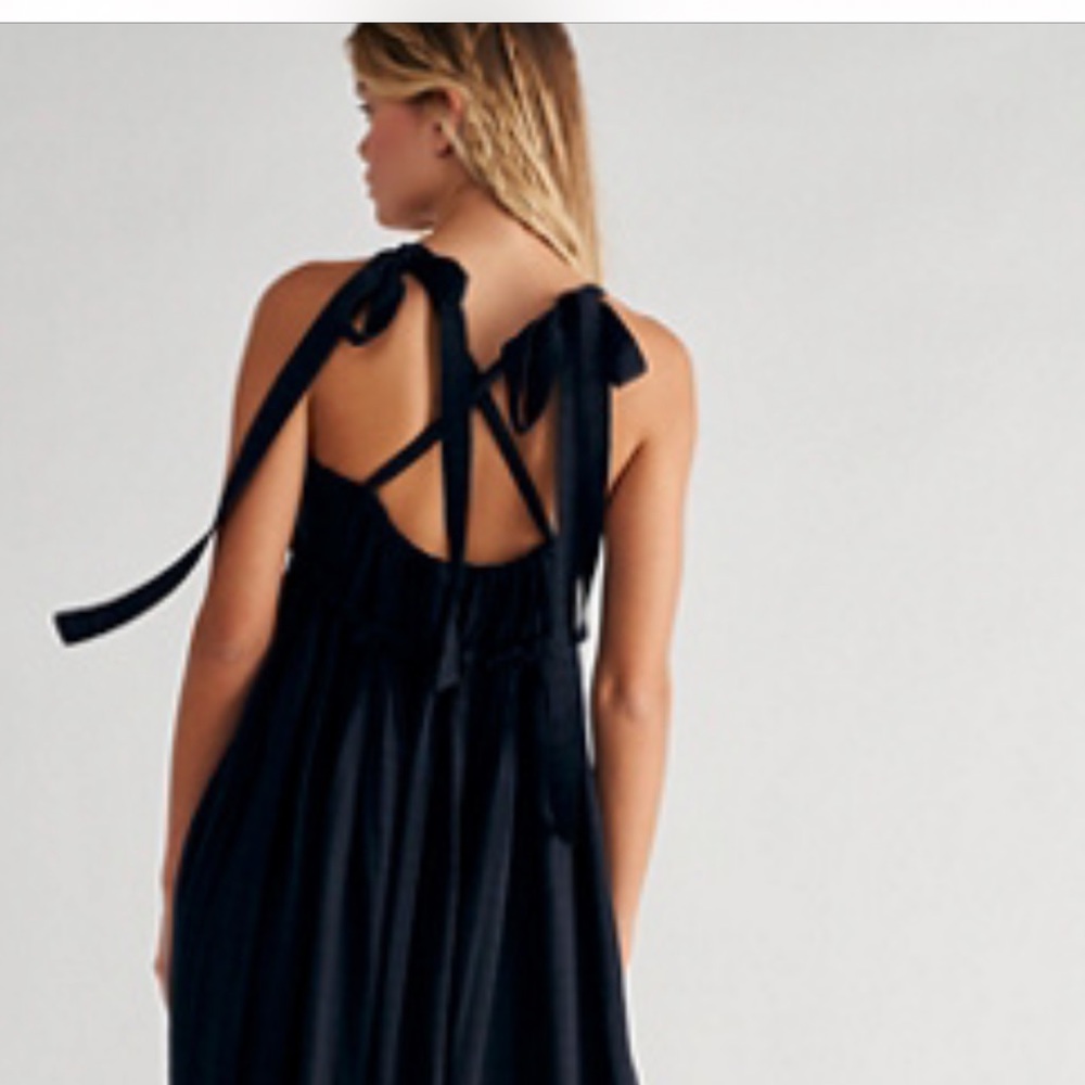 Gretchen Pinafore Convertible Dress